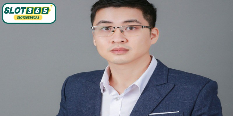Tuấn tú là nhà sáng lập nên thương hiệu vững mạnh SLOT365